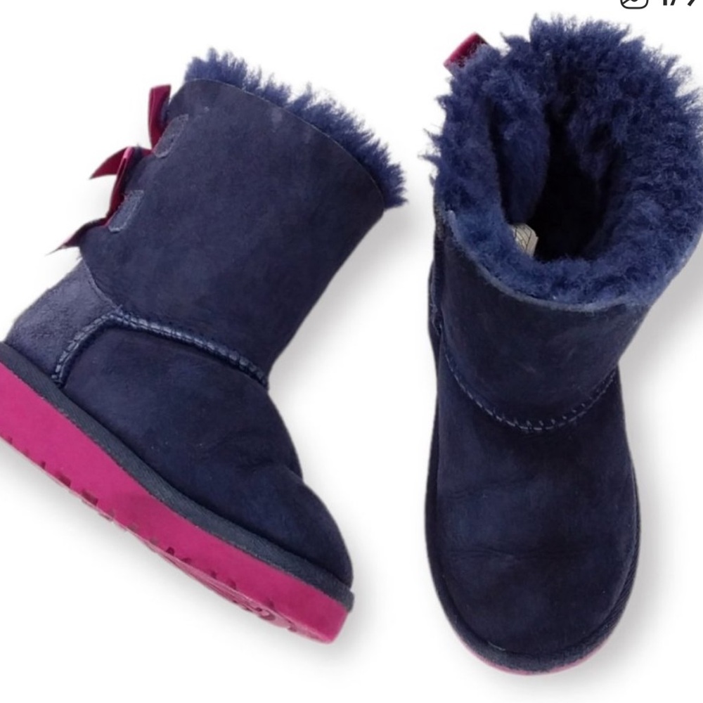 UGG Bailey Bow Boots - Navy and Pink in Size 6